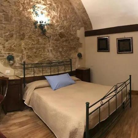 Le Prigioni Del Palazzo