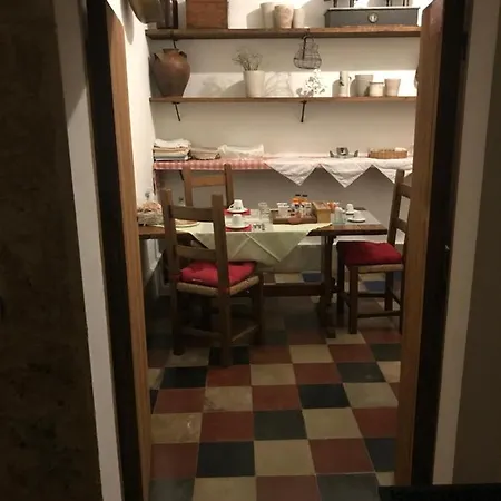 Le Prigioni Del Palazzo 住宿加早餐酒店 *