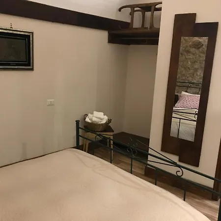Le Prigioni Del Palazzo 索拉