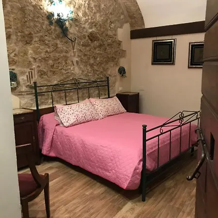 Le Prigioni Del Palazzo 住宿加早餐酒店 索拉
