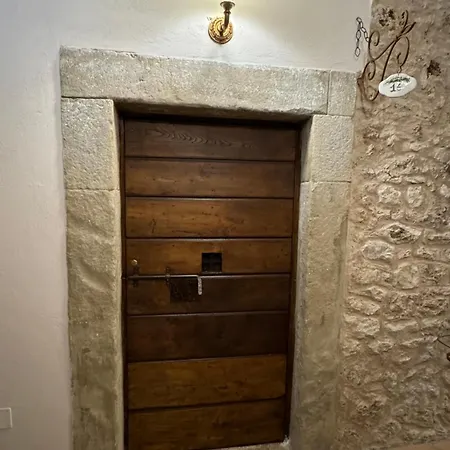 Le Prigioni Del Palazzo 住宿加早餐酒店 索拉