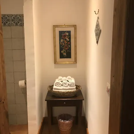 Le Prigioni Del Palazzo 住宿加早餐酒店 索拉